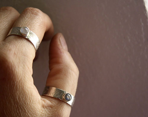Catch my soul, promise rings in sterling silver, labradorite and rainbow moonstone
