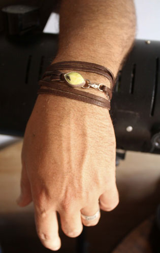 Hemere, Greek light bracelet in sterling silver, leather and lemon jade