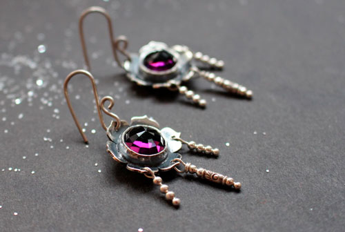 Violet, flower earrings in sterling silver and amethyst colored glass cabochon