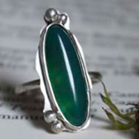 Zephyrine, green agate sterling silver ring