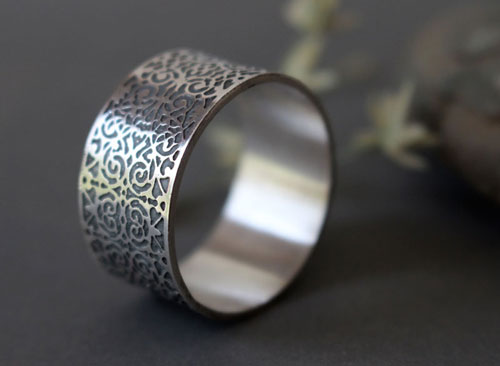 Gentleman, baroque dandy ring in sterling silver