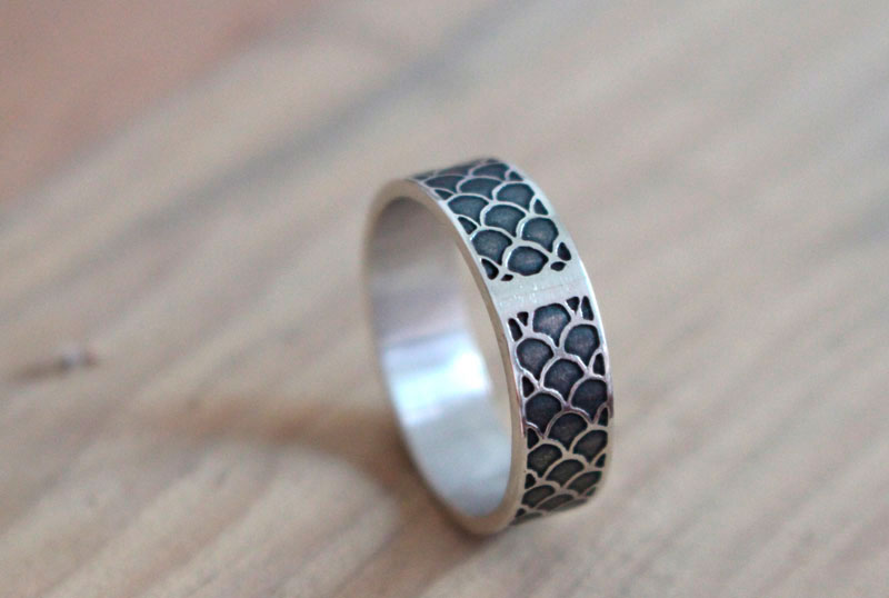 Mermaid, fish scale ring in sterling silver