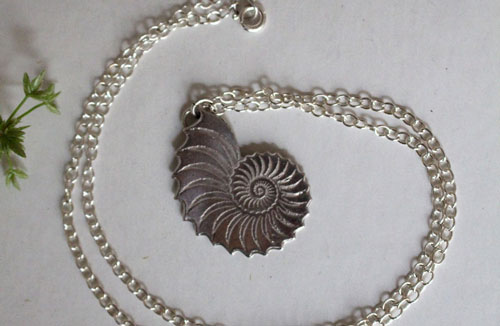 Nautiloïde, nautilus necklace in sterling silver