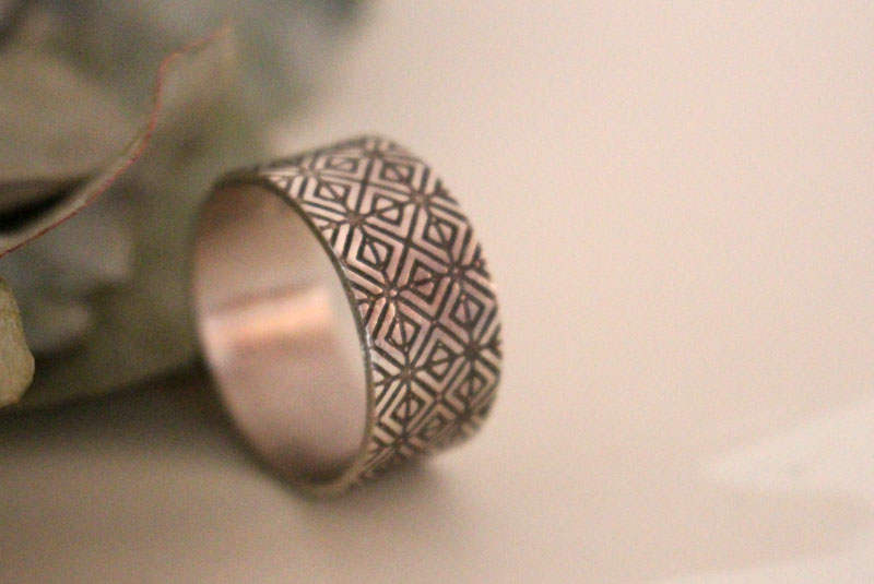 Origami, engraved Japanese geometric ring in sterling silver
