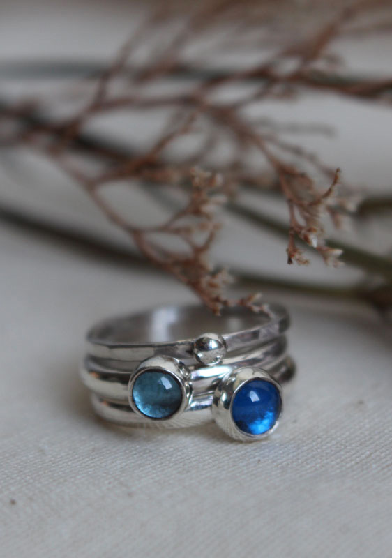 Provence, stackable ring in silver and zircon
