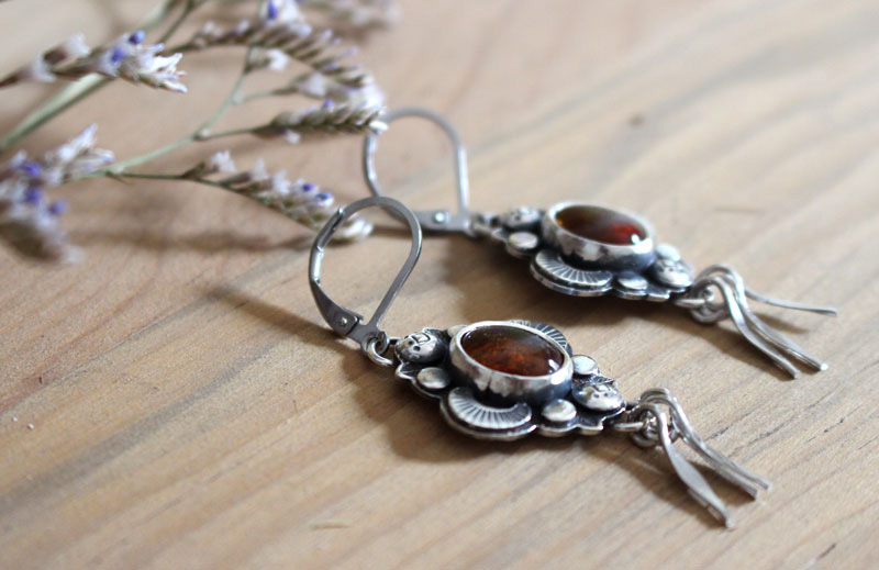 The song of fireflies-amber, night light earrings in silver and amber
