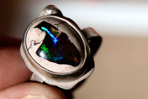 A thousand fires, reflection ring in sterling silver and cantera opal
