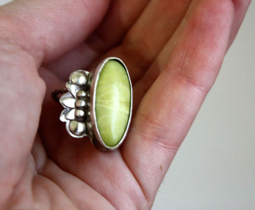 Hijau, tropical vegetation ring in sterling silver and aventurine