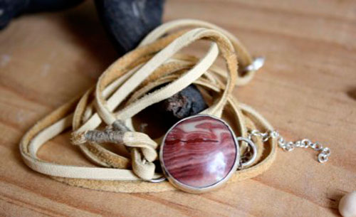 Shina, red sand bracelet in sterling silver, leather and picture jasper