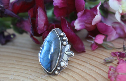 Another moonlight serenade, labradorite sterling silver ring