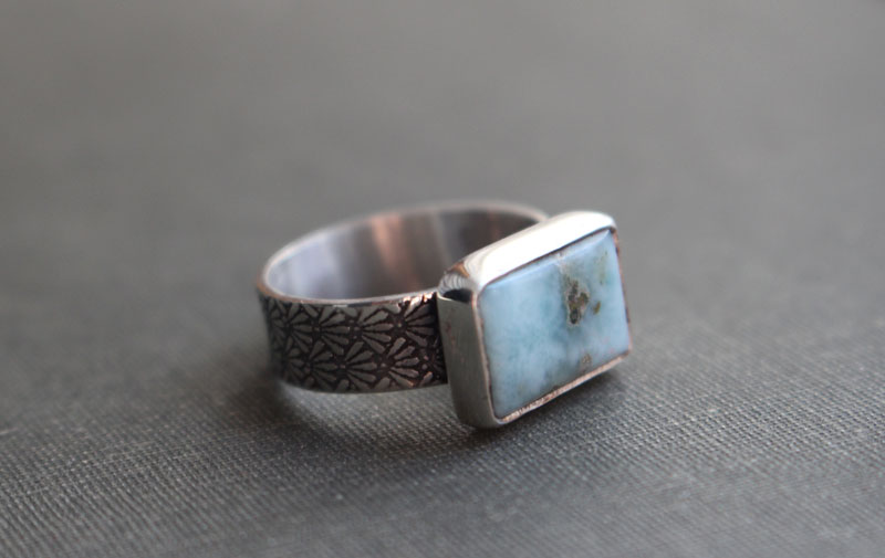 Atlantis, Greek ring in sterling silver and larimar