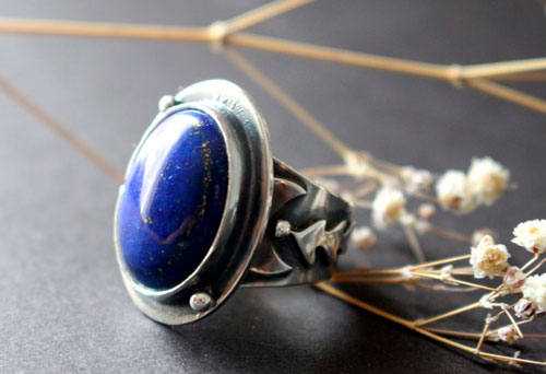 Autumn equinox, moon leaf ring in sterling silver and lapis lazuli