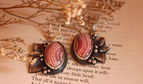 Blossoming, flower earrings in sterling silver and rhodochrosite