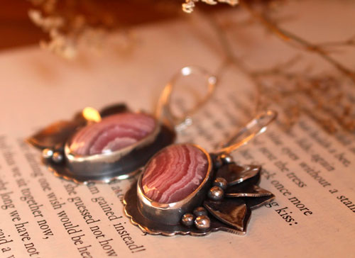 Blossoming, flower earrings in sterling silver and rhodochrosite