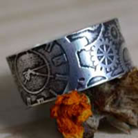 Dr Jekyll, steampunk mechanic clock ring in sterling silver