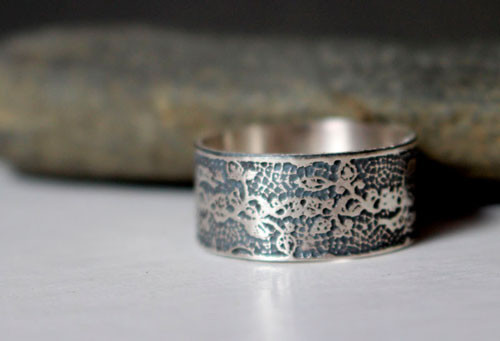 Embroidery, etched lace ring in sterling silver