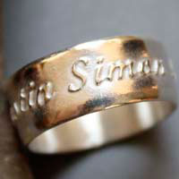 Family link, personalized ring with etched high relief names in sterling silver