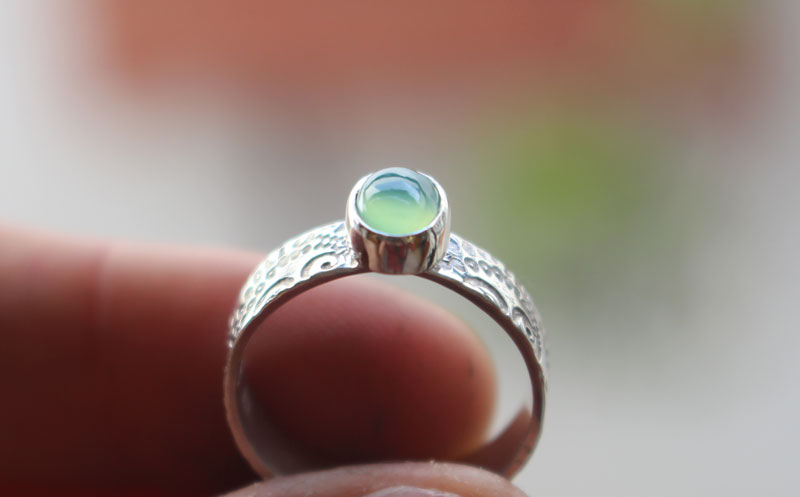 Filicophyta, fern etched ring in sterling silver and chrysoprase