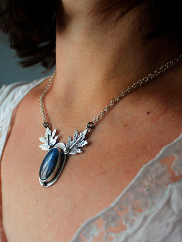 Frost leaves, leaf necklace in sterling silver and labradorite