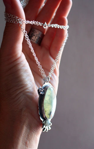 Hortense, floral cameo necklace in sterling silver, prehnite and amazonite