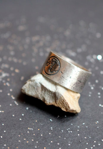 Lunar cycle, custom moon ring in sterling silver