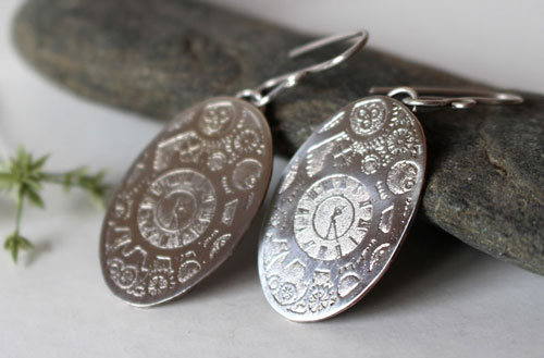 Mechanic hands, oval steampunk gears earrings in sterling silver