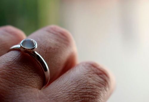 Moonstone, half round wire ring in sterling silver and moonstone