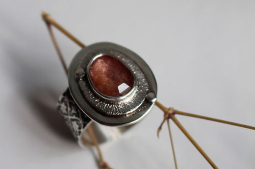 Morning dew, nature awakening ring in sterling silver and pink sapphire