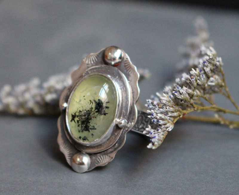Moss poem, botanical cocktail ring in sterling silver and prehnite
