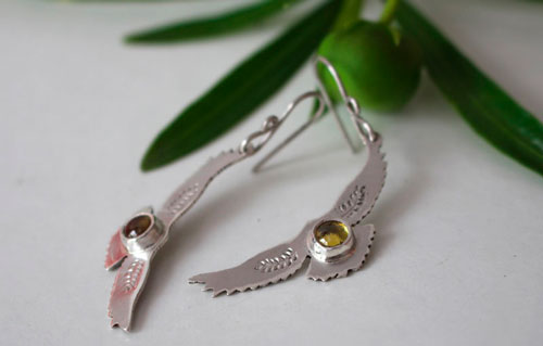 Ode to the sun, bird earrings in sterling silver and yellow zircon