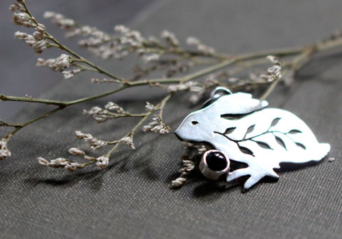 Rabbit totem, bunny pendant in sterling silver and onyx