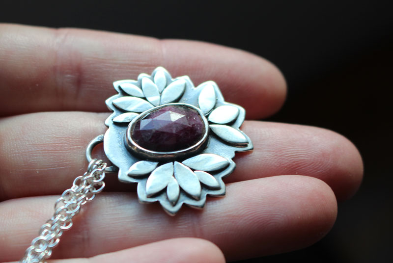 Ruby flower, botanical necklace in sterling silver and ruby