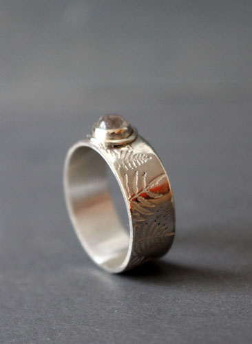 Silver fern, Maori legend ring in sterling silver and rainbow moonstone