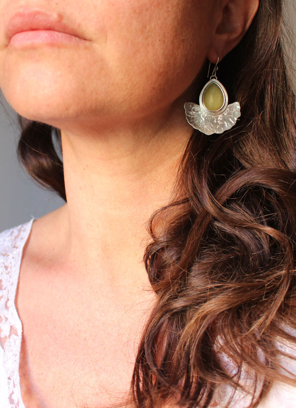 Sun leaves, gingko leaves earrings in sterling silver and aventurine