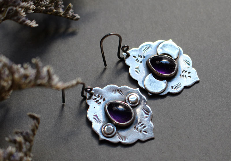 The evening star, Moorish architecture earrings in sterling silver and amethyst 