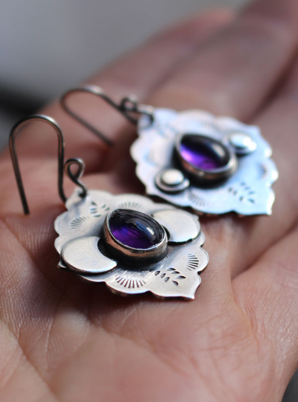 The evening star, Moorish architecture earrings in sterling silver and amethyst 