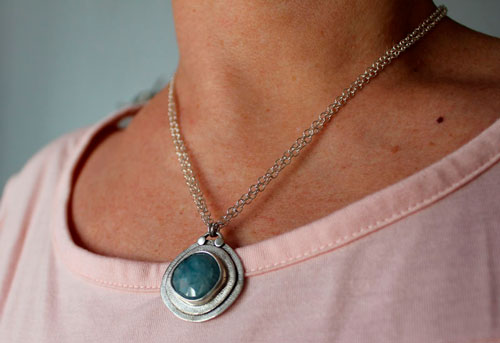 The eye of the sea, marine life necklace in sterling silver and aquamarine