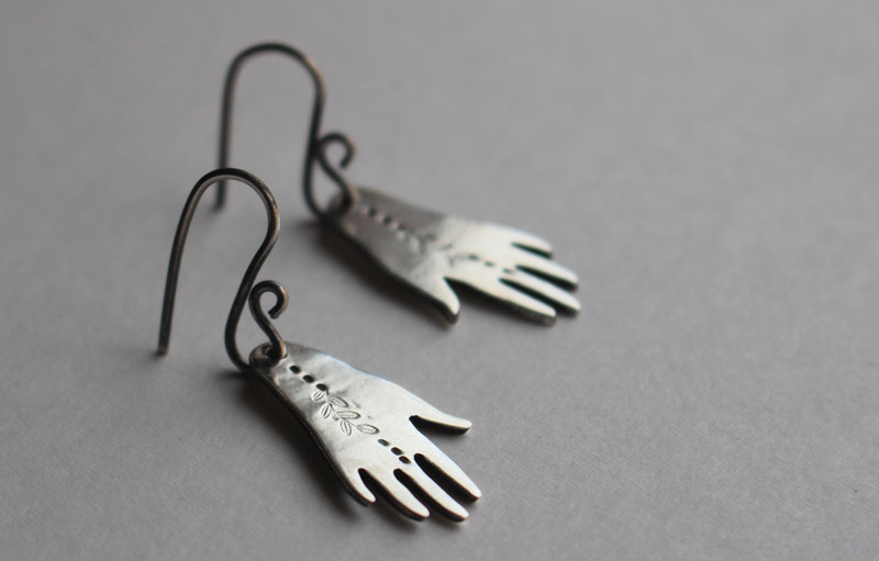 The gift of Gaia, hand and leaves earrings in sterling silver