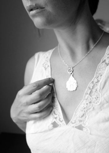 The legend of the oak tree, tree of history necklace in sterling silver and peridot