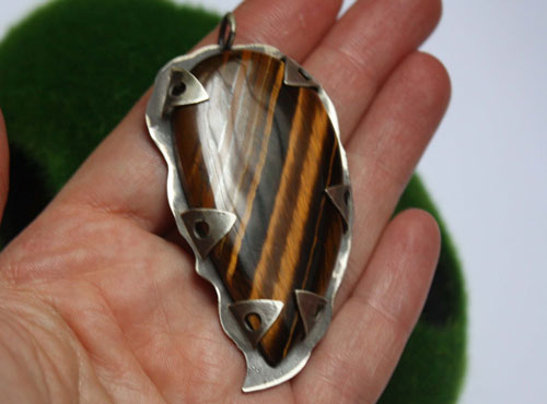Tiger eye, rustic pendant in sterling silver and tiger eye