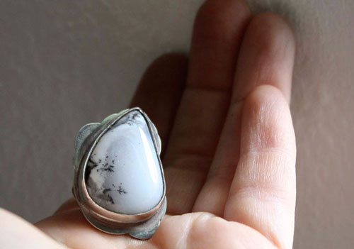 Under the snow, resting nature ring in sterling silver and dendritic agate