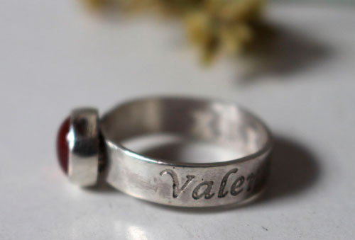 Valentina, birthstone ring in sterling silver and pink tourmaline