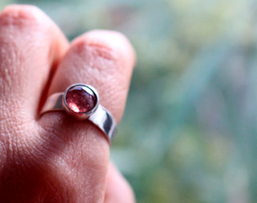 Valentina, birthstone ring in sterling silver and pink tourmaline