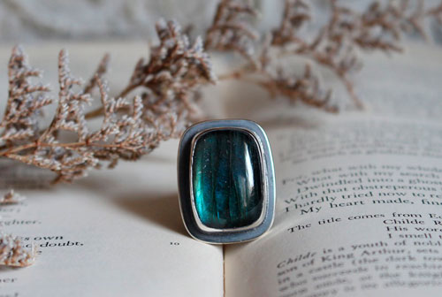 Your heart is engraved in my bark, fidelity ring in sterling silver and labradorite