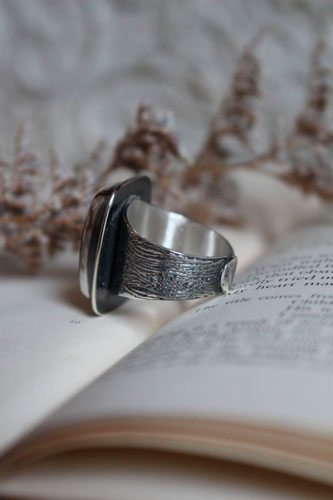 Your heart is engraved in my bark, fidelity ring in sterling silver and labradorite