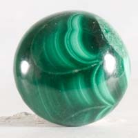 malachite G cabochon