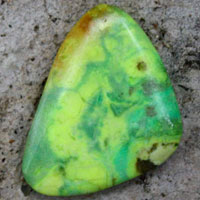 gaspeite A cabochon