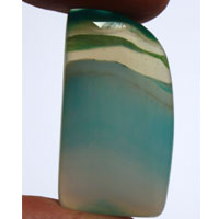 green agate N cabochon