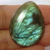 labradorite H cabochon