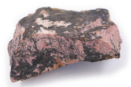 The history, benefits and virtues of rhodonite